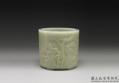 图片[2]-Jade brush pot with bokchoy cabbage garden decoration, Qing dynasty (1644-1911)-China Archive